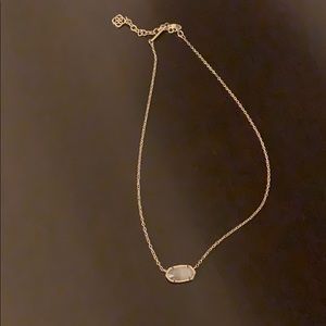 Kendra Scott necklace